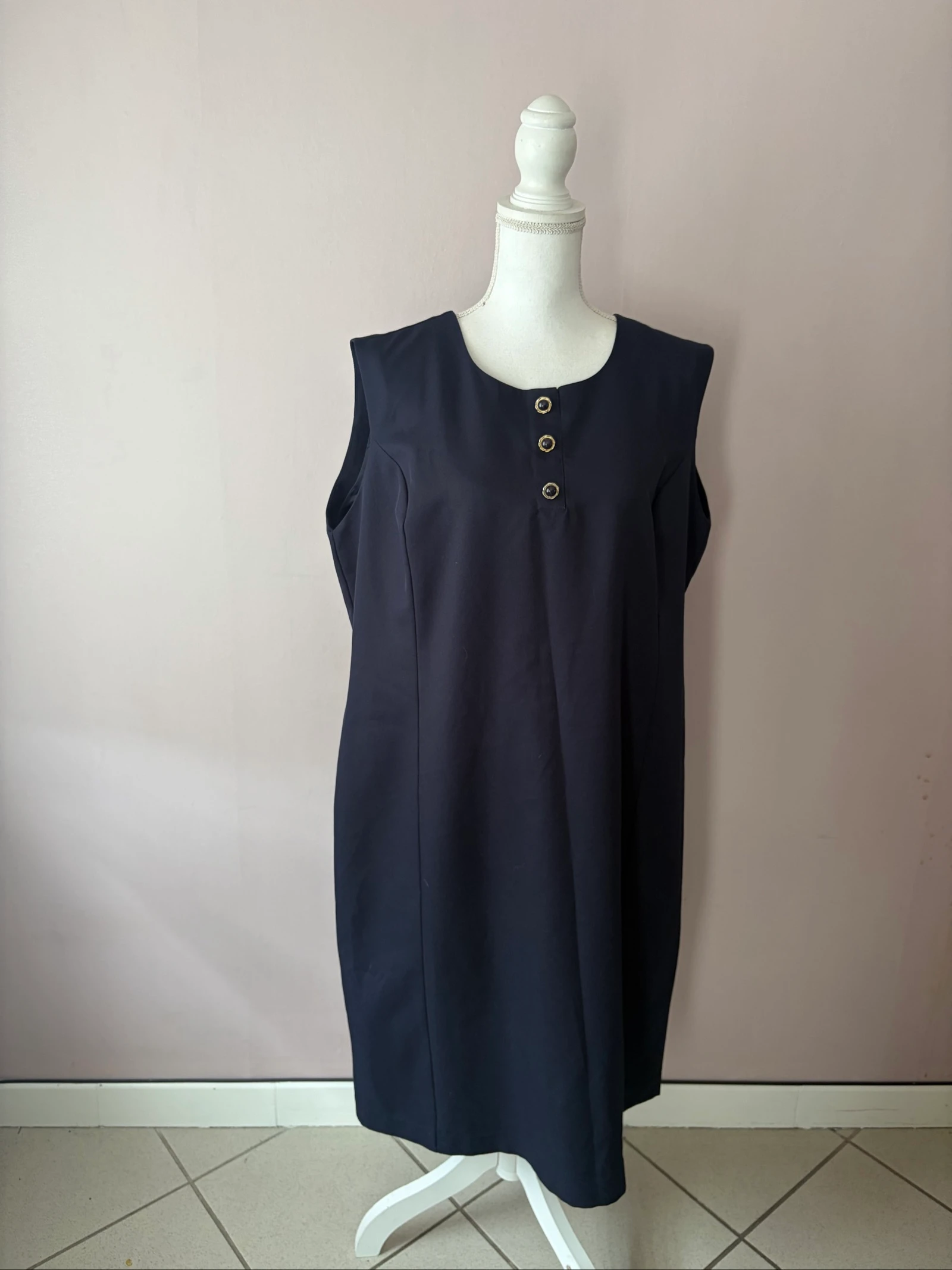 👗 Superbe Robe Fourreau sans Manches Bleu Marine - T50/52 - Très Bon État !